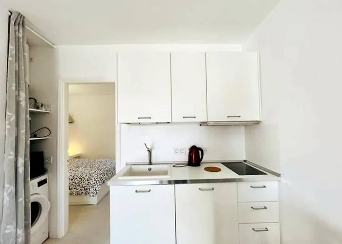 Las Mimosas Flat